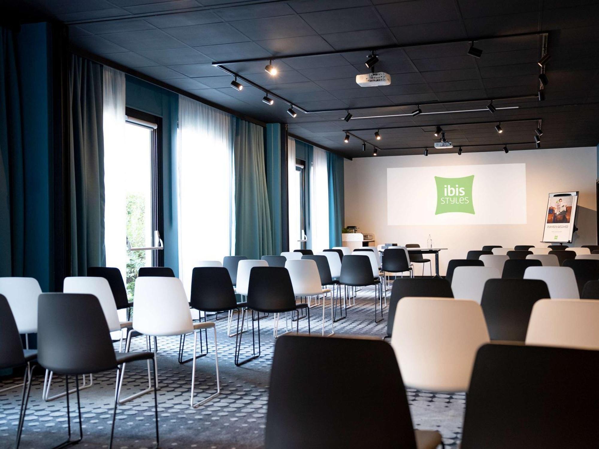 Hotel Ibis Styles Strasbourg Nord Palais Des Congres Schiltigheim Exterior foto